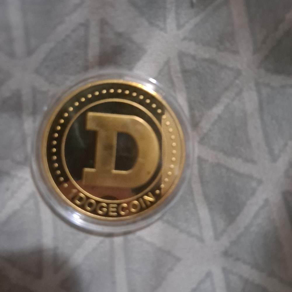 Limited edition Dogecoin GOLD